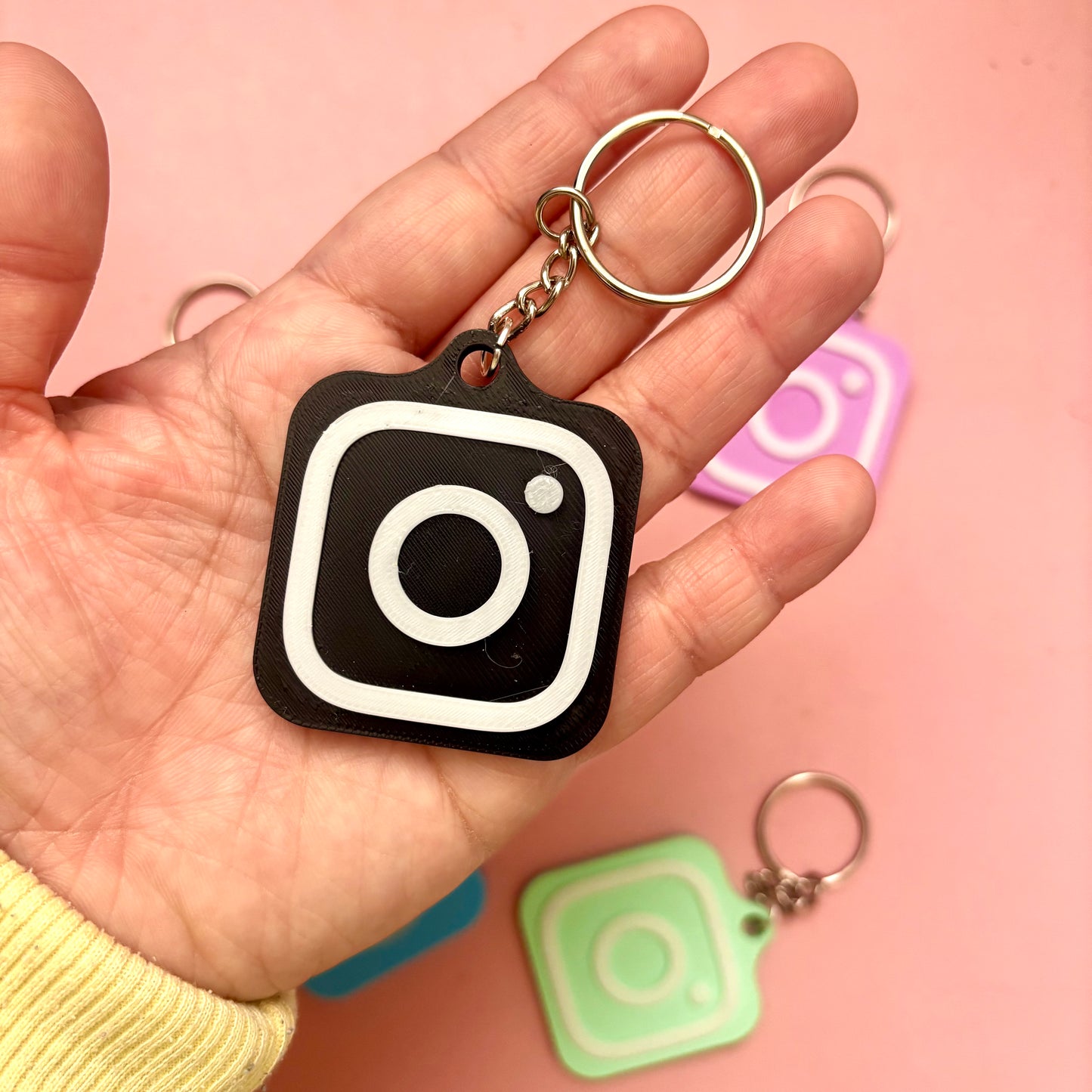 NFC Tag לאינסטגרם לעסקים