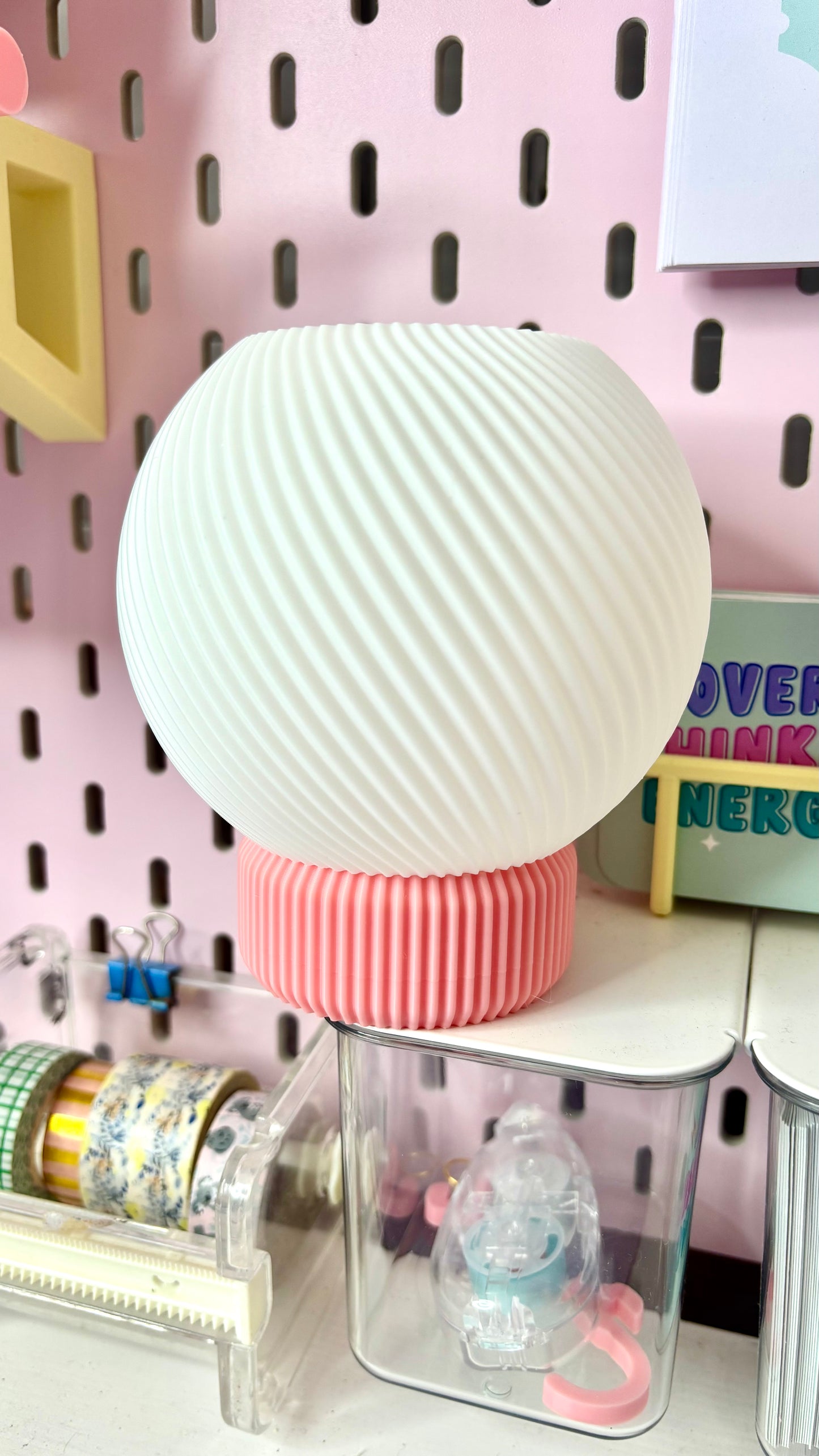 מנורה Luna Orb