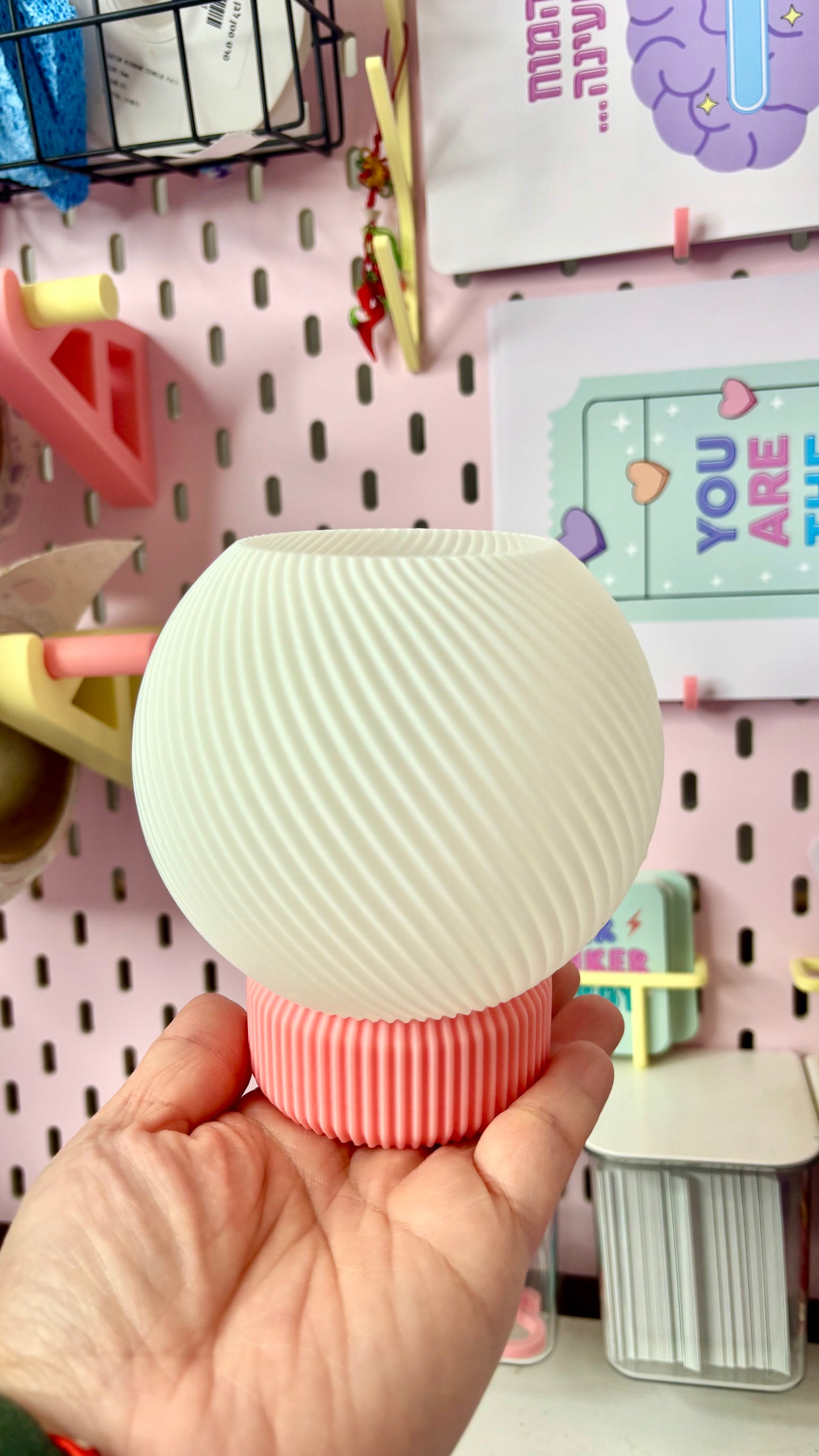 מנורה Luna Orb